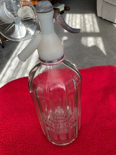 Vintage acid etched - acid, soda