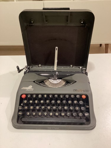 Empire aristocrat typewriter - empire,