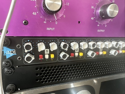 Api 8200a channel - 8200a, 8-channel