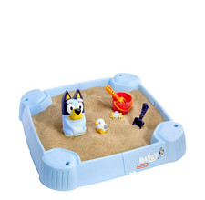 Little Tikes Bluey Beach Day Sandbox Outdoor Sand Play Set Kids Seats Molds UK