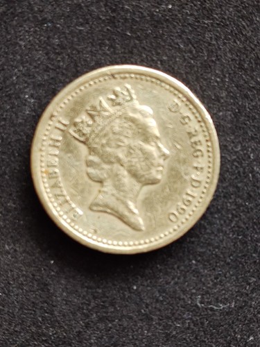 Rare 1990 british one pound - 1990,