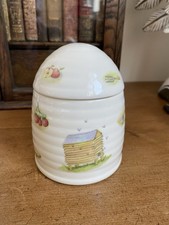 Aynsley Edwardian Kitchen Garden Honey Pot with Drizzler with sticker
