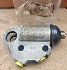 Citroen HY Van & Traction 15CV Front Wheel Cylinder Lower Right Satmo NEW