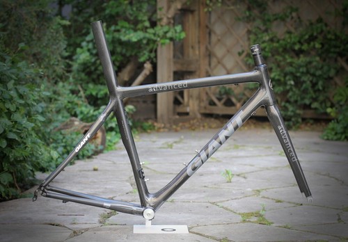Giant tcr advanced carbon - advanced,