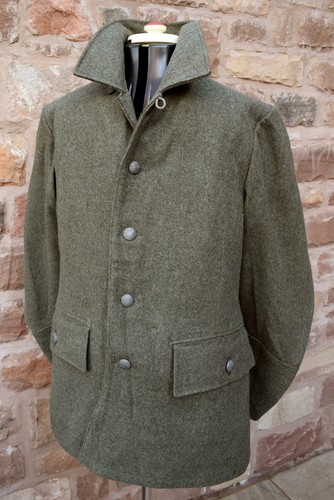 New vintage 100 - 38-42", wool