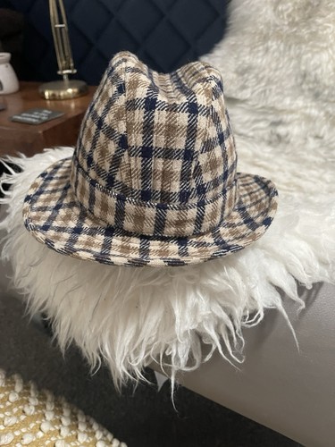 Ladies aquascutum 100 wool - ladies,