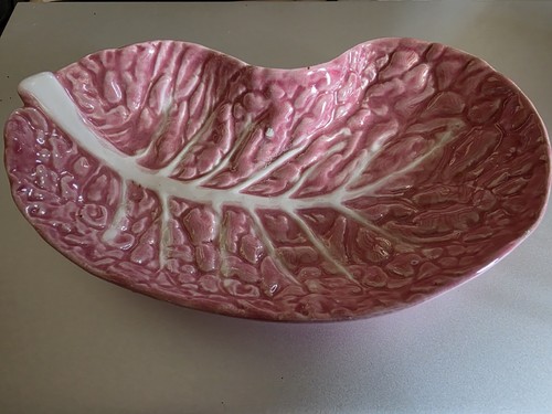 Vintage plate bordallo - vintage,