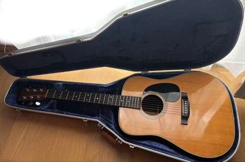 Martin acoustic guitar - martin, d-28
