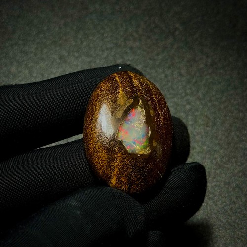 56cts australian boulder - australian,