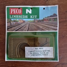 Peco N Gauge 1 Pair Of Tunnel