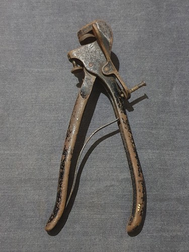 Vintage large disston saw set - ,