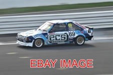 PHOTO  STEPHEN YATES' 1985