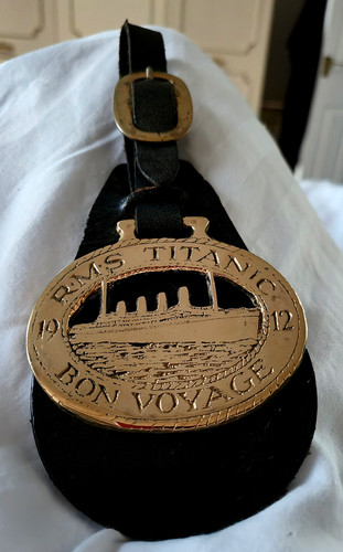 Titanic solid horse brass - horse,