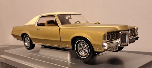 Scale 1969 pontiac - 1:18, grand