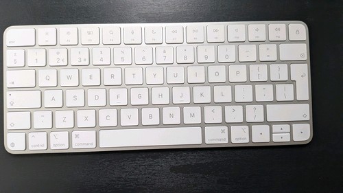 Apple magic keyboard new - keyboard,