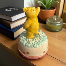Disney Charpente Winnie the Pooh Rotating Music Box “Winnie the Pooh” MINT
