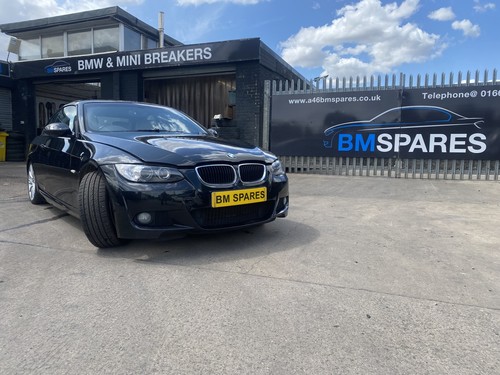 Bmw series e93 - 3,