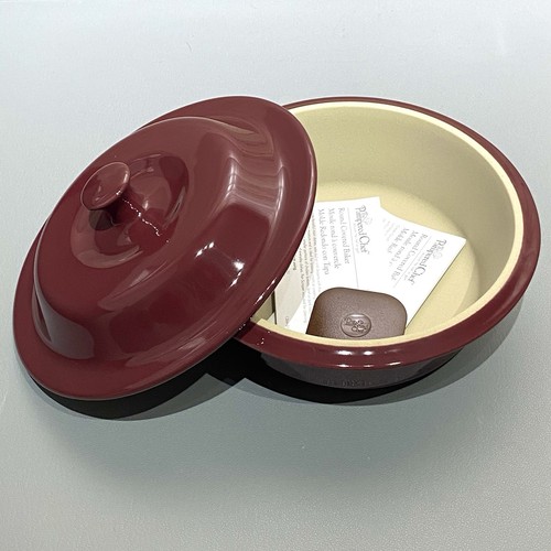 Pampered chef round covered - chef,