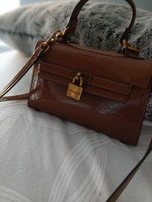 TAN RIVER ISLAND CROSS BODY &