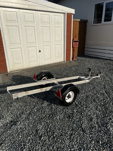 Lightweight galvanised utility - lightweight,