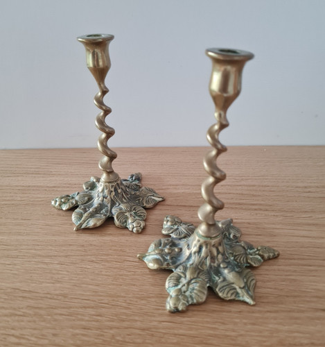 Vintage small brass twisted - vintage,