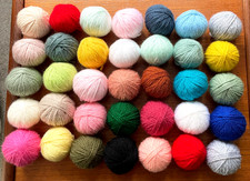 358g JOB LOT 35 BALLS KNITTING