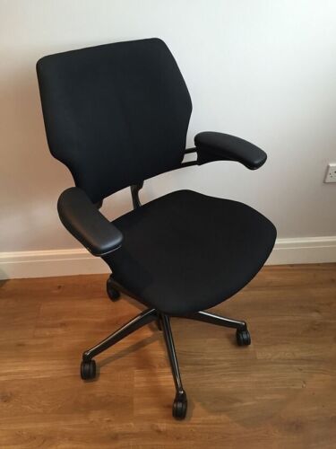 Black fabric humanscale - fabric,