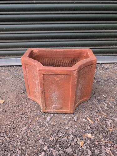 Large vintage terracotta pot - terracotta,