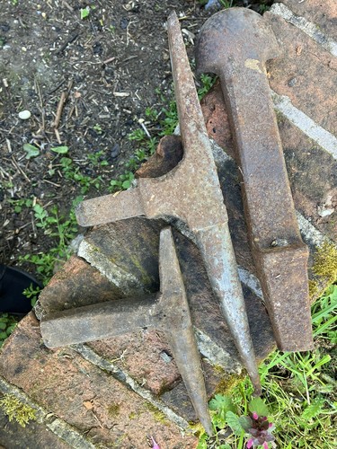 Blacksmiths anvil metal - blacksmiths,