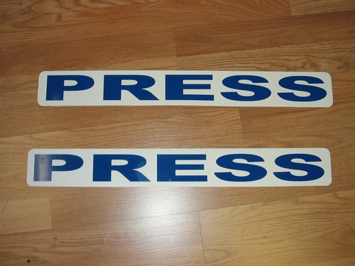 Press magnetic vehicle signs - press,