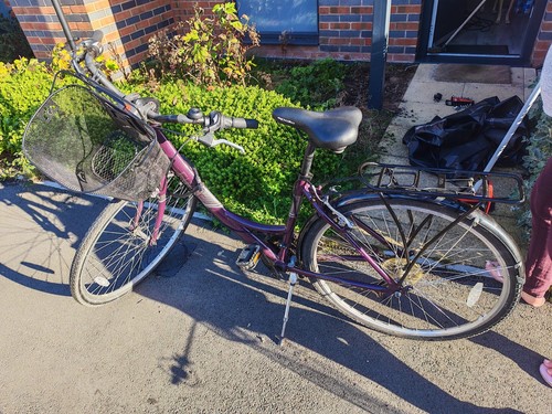 Ladies inch bike with - 26-inch,