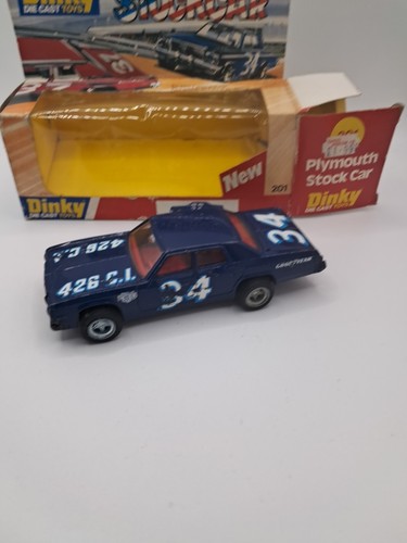 Dinky plymouth stockcar - plymouth,