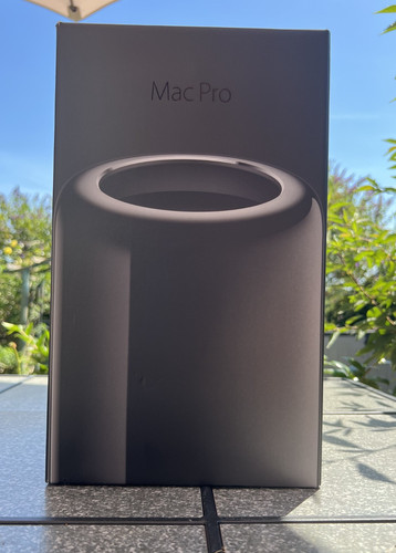 Apple mac pro desktop - apple,