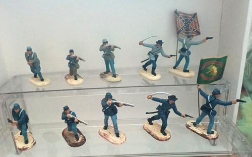 Britains deetail plastic - britains,