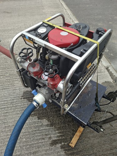 Godiva fire pump - 10/10,
