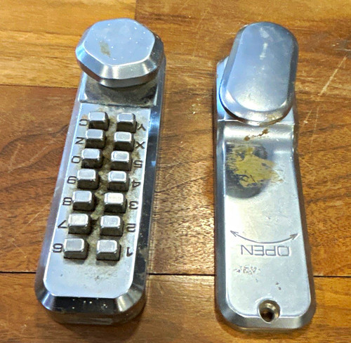 Open keyless push button - open, door