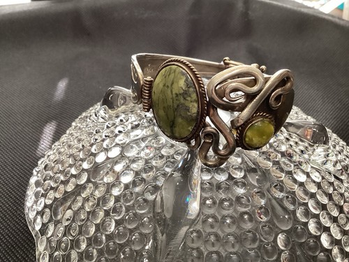 Rare vintage cuff bracelet - vintage,