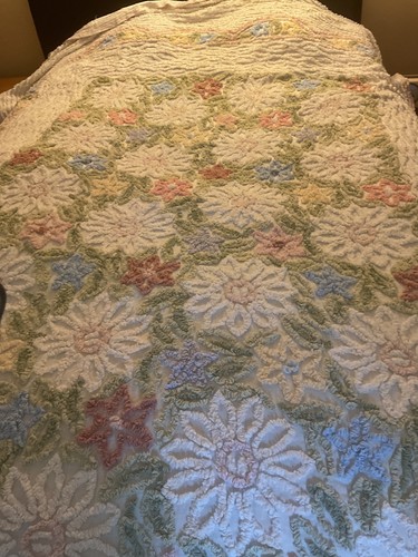 Vintage candlewick bedspread - candlewick,