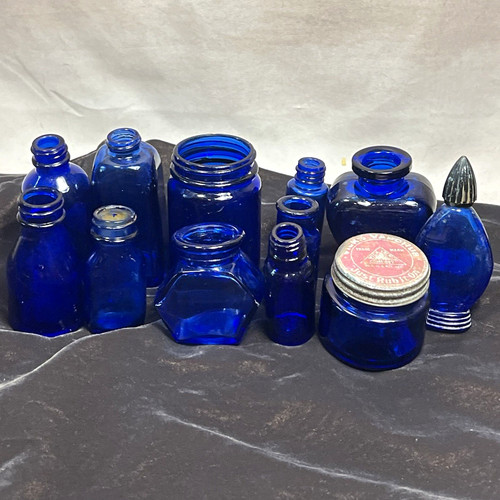Lot cobalt blue glass - blue,