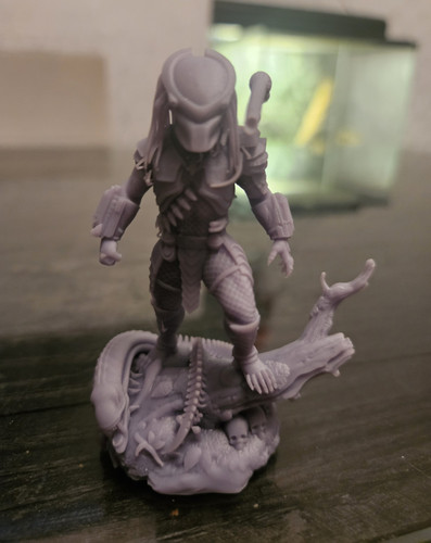 Sci predator inspired - fi,