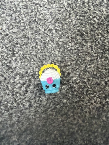 Shopkins chloe cupcake bag - shopkins,