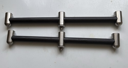 Pair century neville carbon - century,