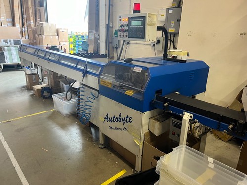 Automatic mitre cutting - automatic,
