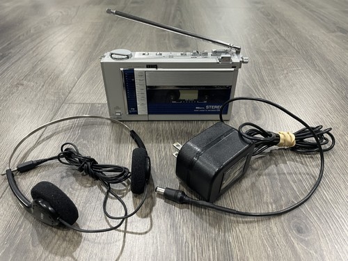 Aiwa stereo radio cassette