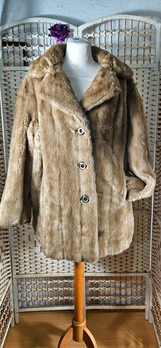 Astraka women rare vintage - rare,