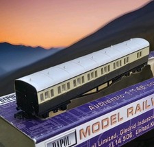 Boxed Dapol GWR Suburban