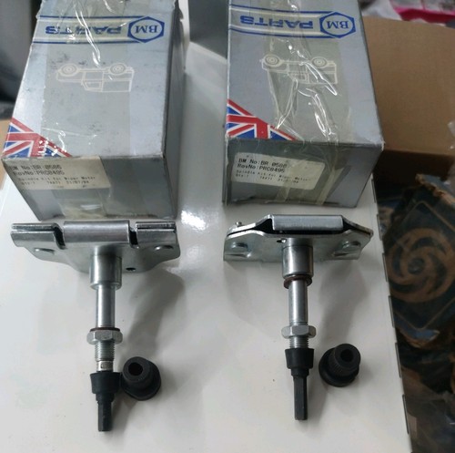 Front windscreen wiper - front,