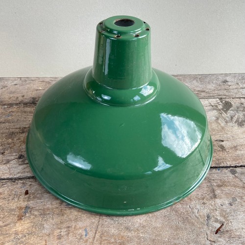 Vintage green enamel - green, metal