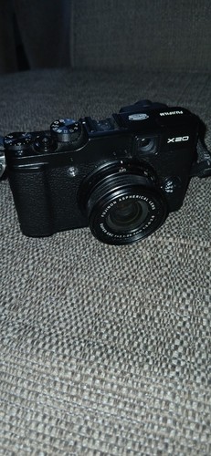 Fujifilm fuji series x20 - fuji,