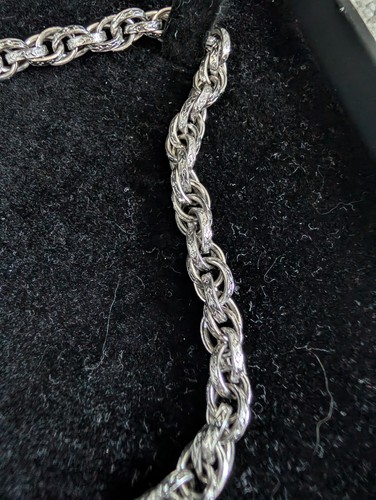9ct white gold semi - gold, semi-solid